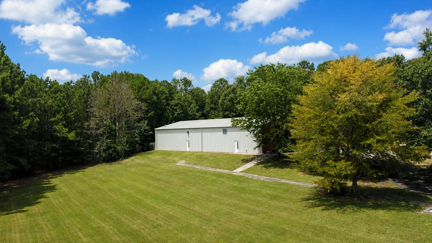 2662 Thompson Mill Rd, Buford, GA for sale