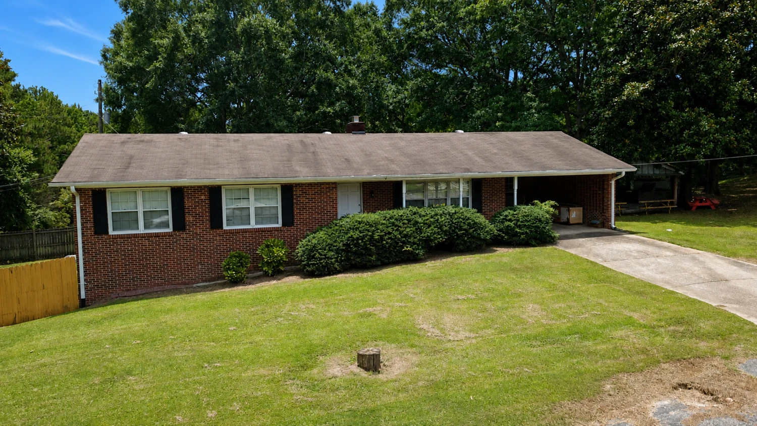 2662 Thompson Mill Rd, Buford, GA for sale