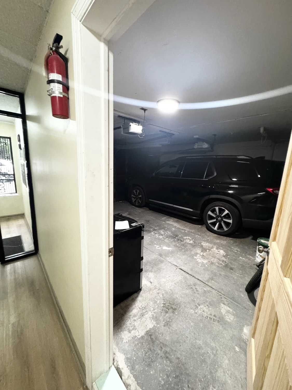 5 Family with 2 Car Garage
