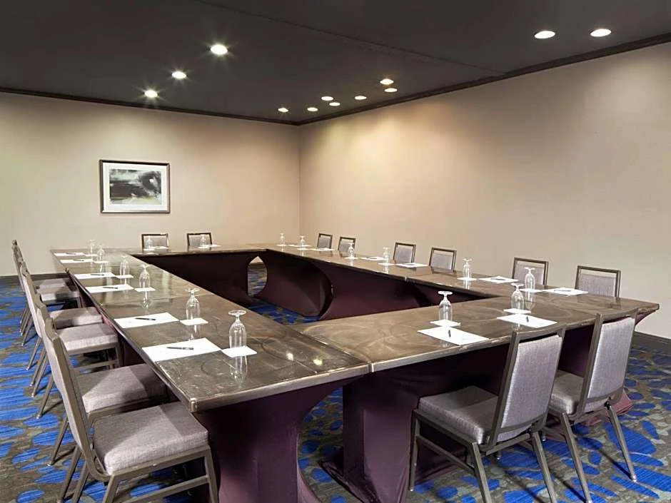 Institutional Sale | Hilton/Hampton Inn Dual Brand Parsippany