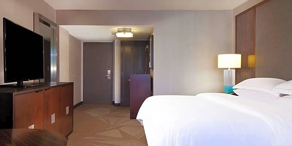 Institutional Sale | Hilton/Hampton Inn Dual Brand Parsippany