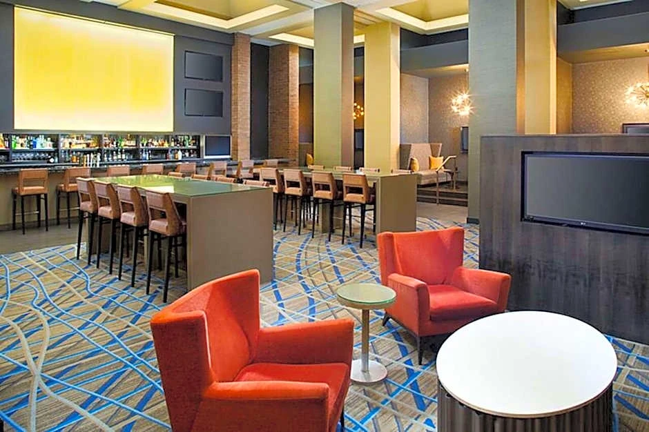 Institutional Sale | Hilton/Hampton Inn Dual Brand Parsippany
