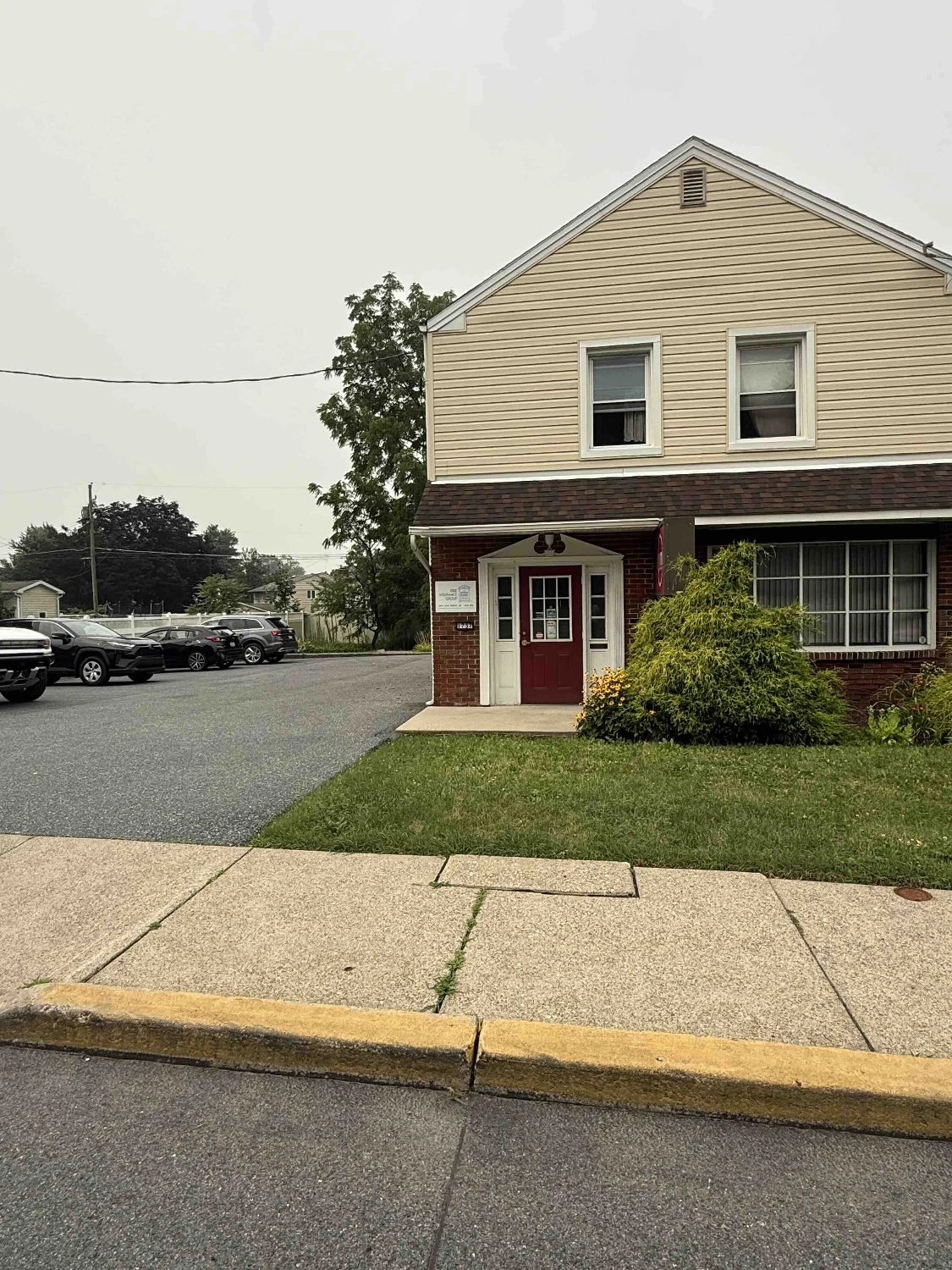 1737 Schoenersville Rd