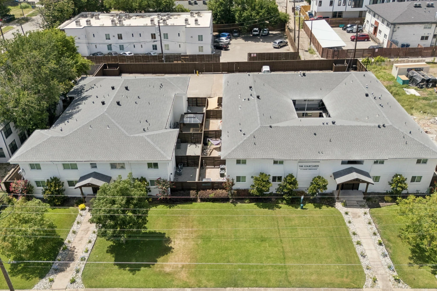 The Courtyards on Bryan