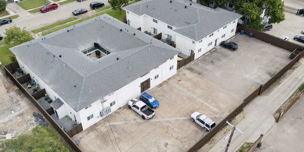 The Courtyards on Bryan