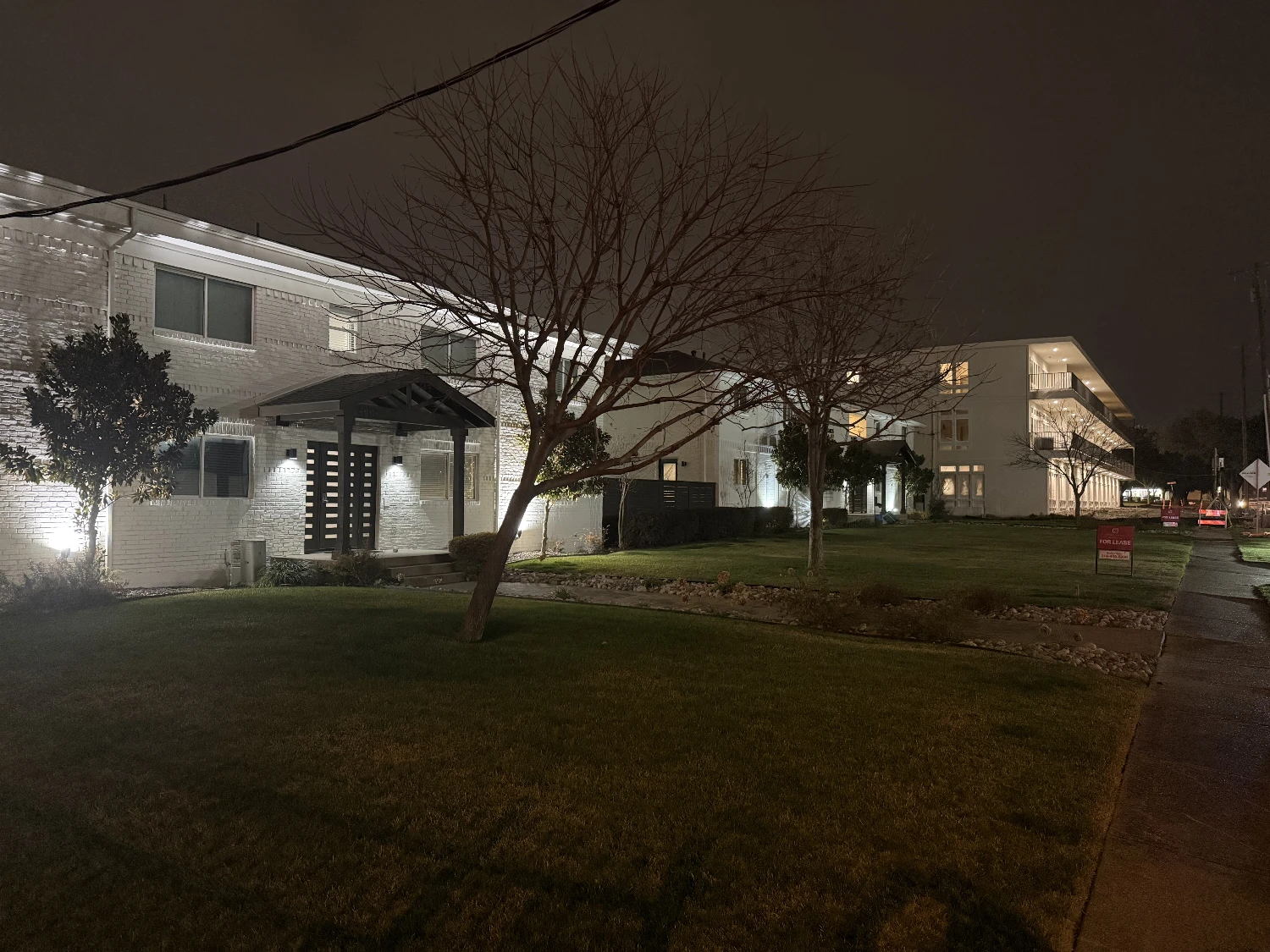 The Courtyards on Bryan