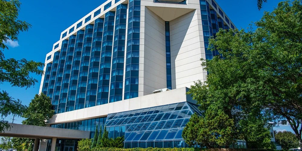 Institutional Sale | Hilton Minneapolis St. Paul Airport