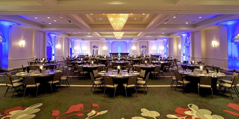 Institutional Sale | Hilton Minneapolis St. Paul Airport