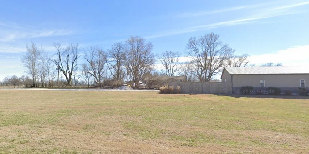 1.97 ACRES IN LOWELL, AR WITH SHOP AND HOME