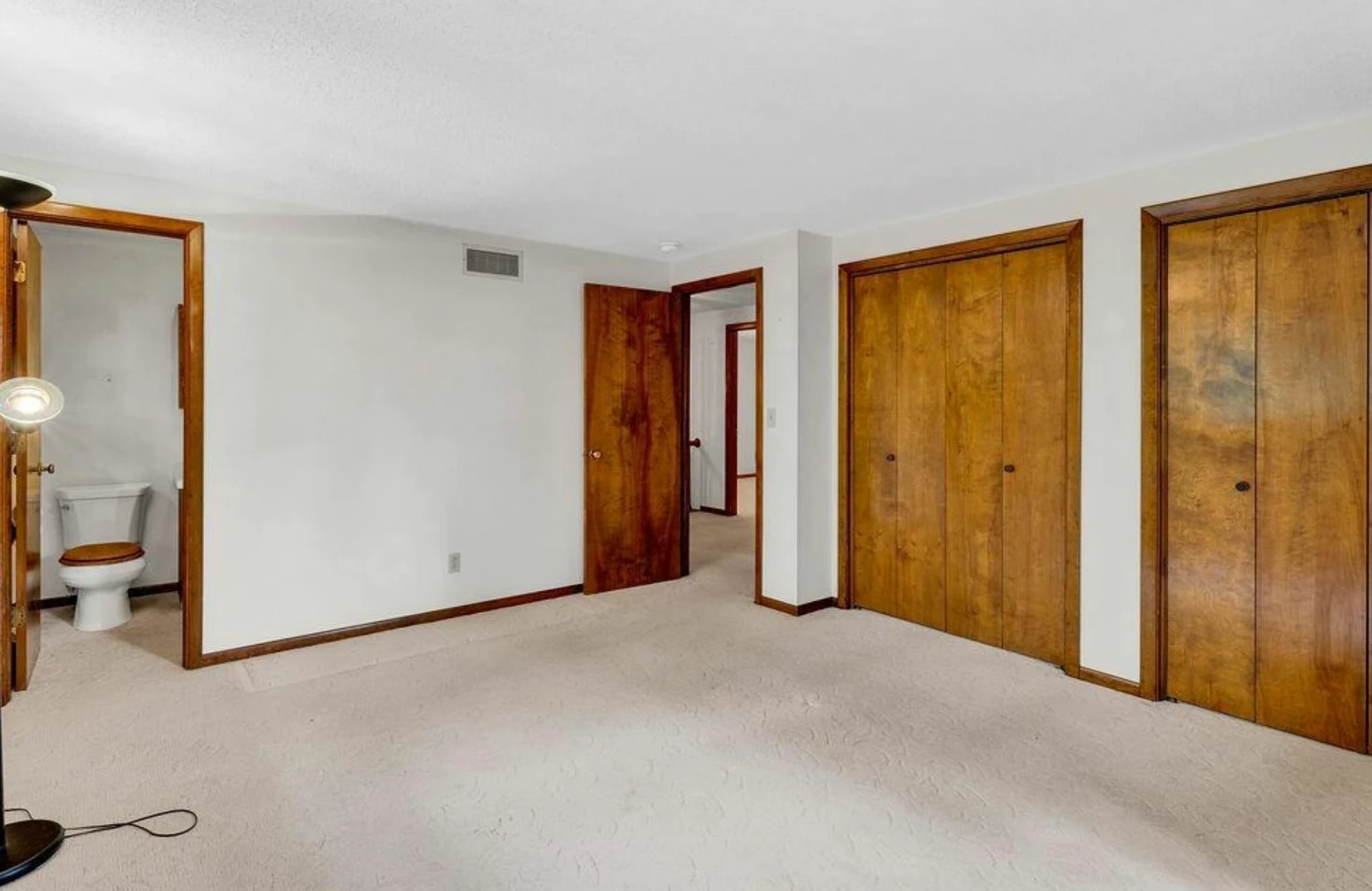 1940 Dodge Rd - 3 Bedroom/2.5 Bathrooms Split Level 1,837 SF Home