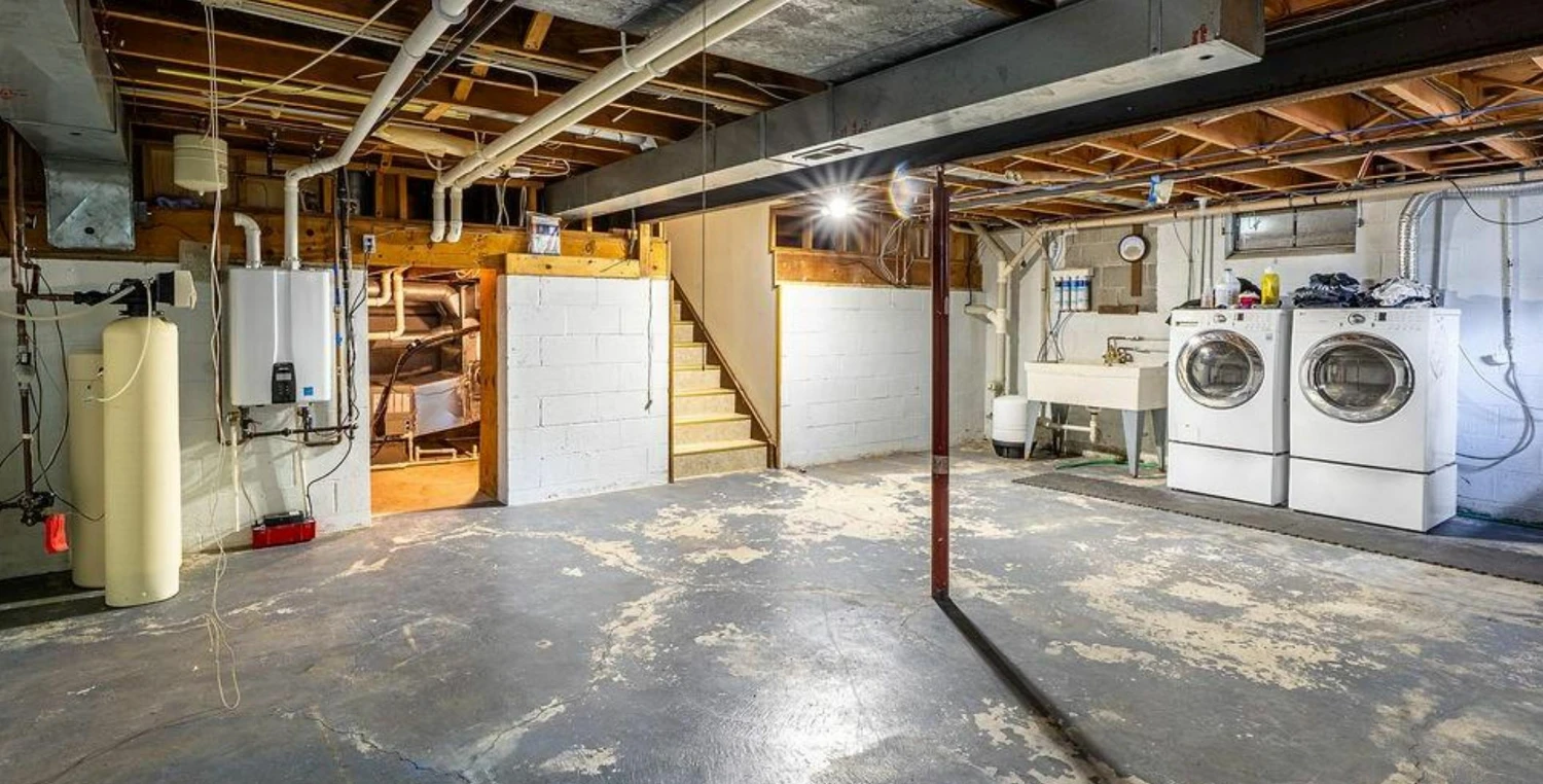 1940 Dodge Rd - 3 Bedroom/2.5 Bathrooms Split Level 1,837 SF Home