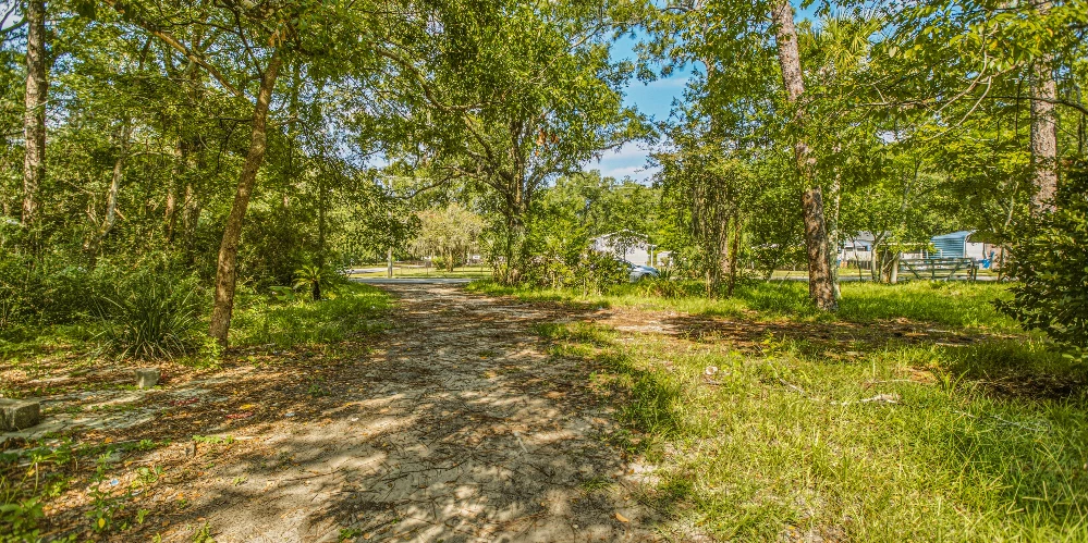 201 Brookview Dr N, Jacksonville, FL for sale