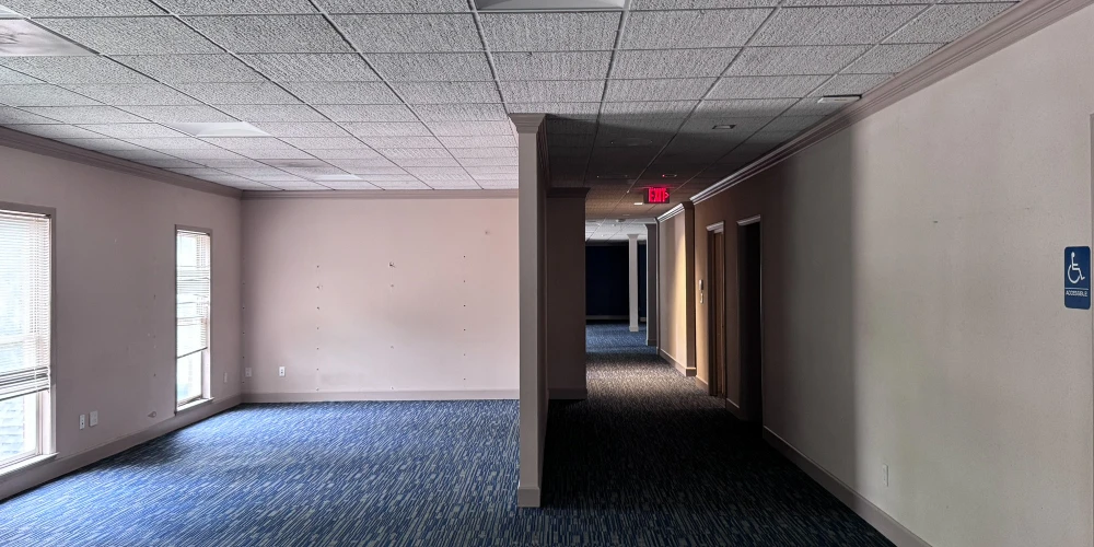 Premier Peachtree Corners Office Building ±16,497 SF | Class B | 3-Story | Available For Sale or Lease