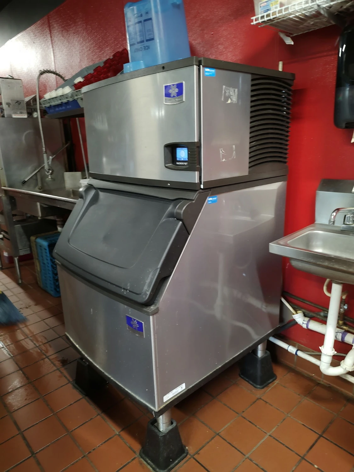 Fully Equipped Restaurant