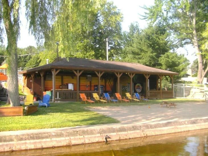Iconic Limberlost Lounge & Restaurant on Houghton Lake