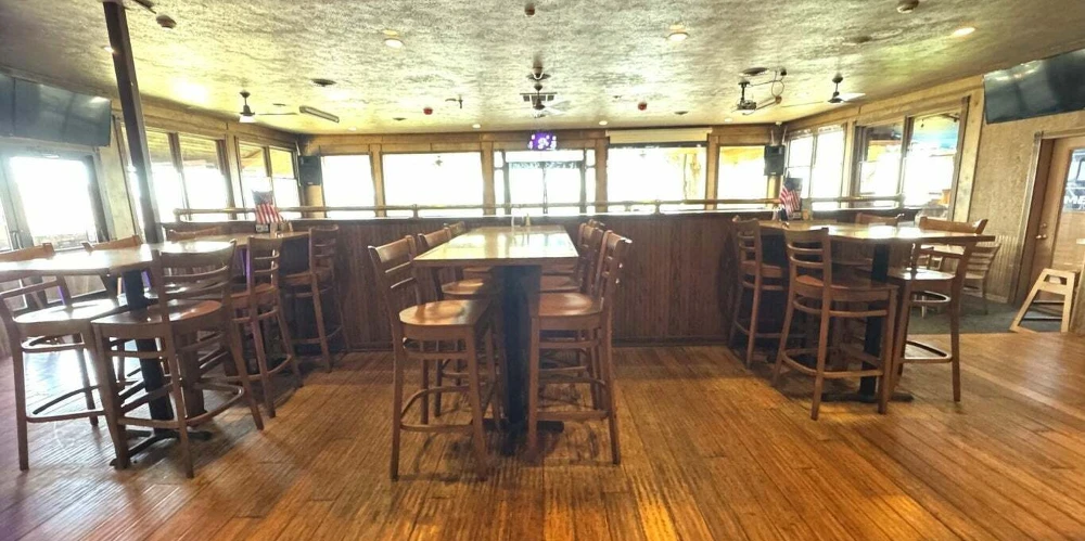 Iconic Limberlost Lounge & Restaurant on Houghton Lake