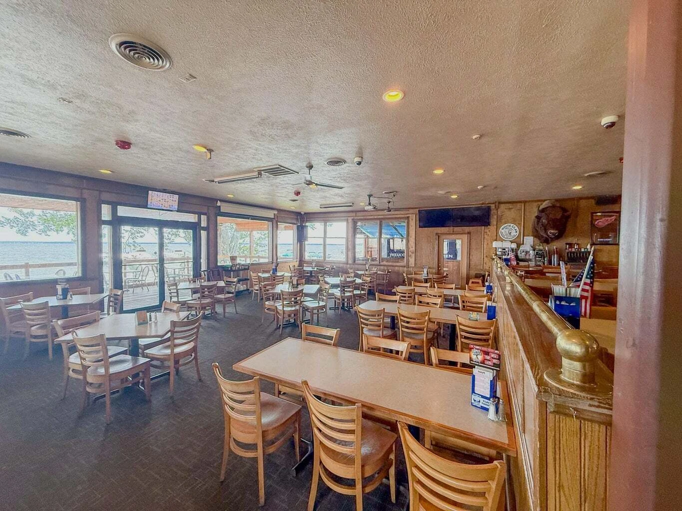 Iconic Limberlost Lounge & Restaurant on Houghton Lake