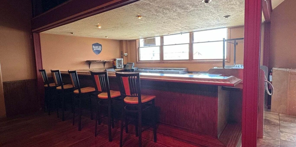 Iconic Limberlost Lounge & Restaurant on Houghton Lake