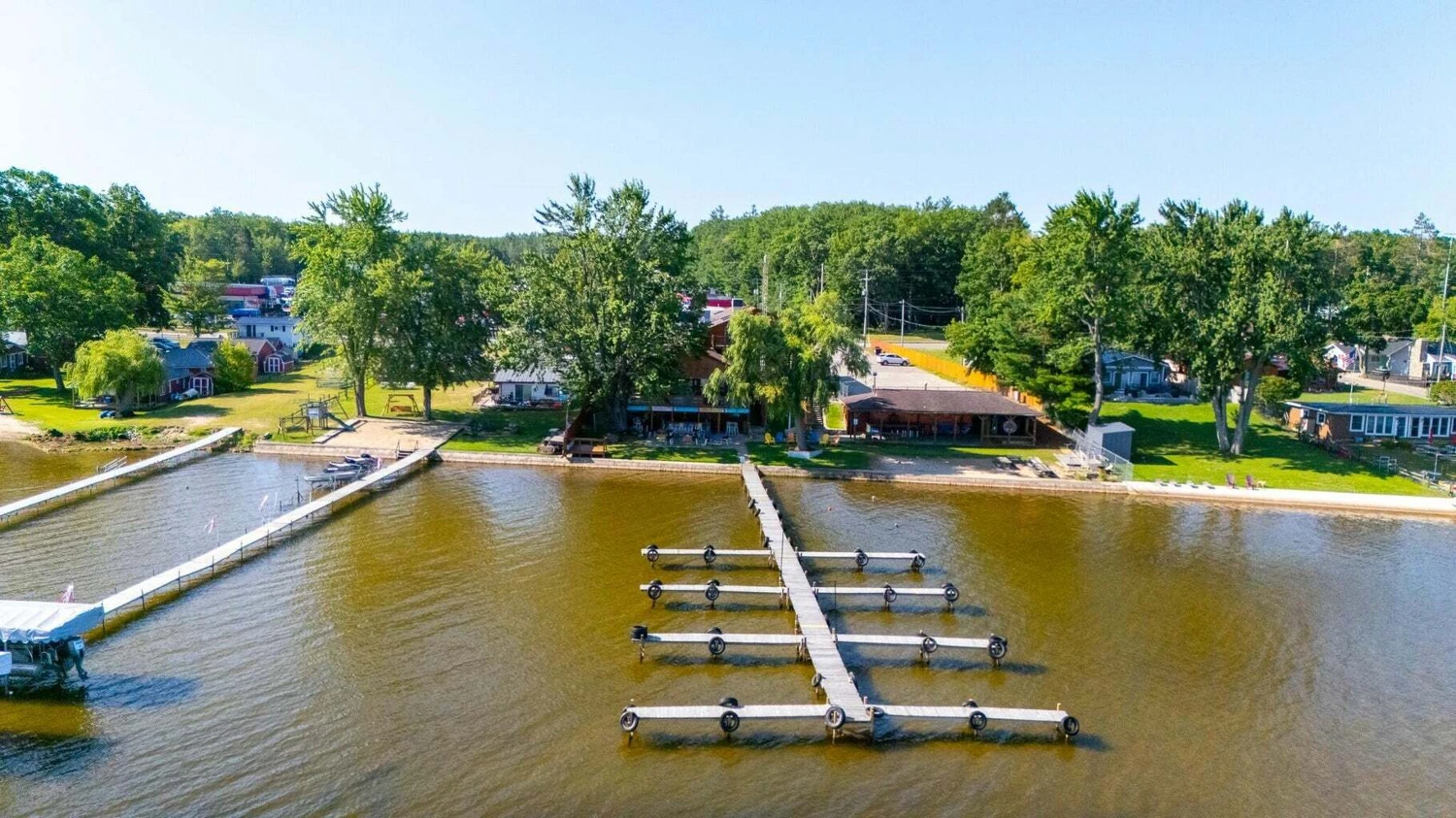 Iconic Limberlost Lounge & Restaurant on Houghton Lake