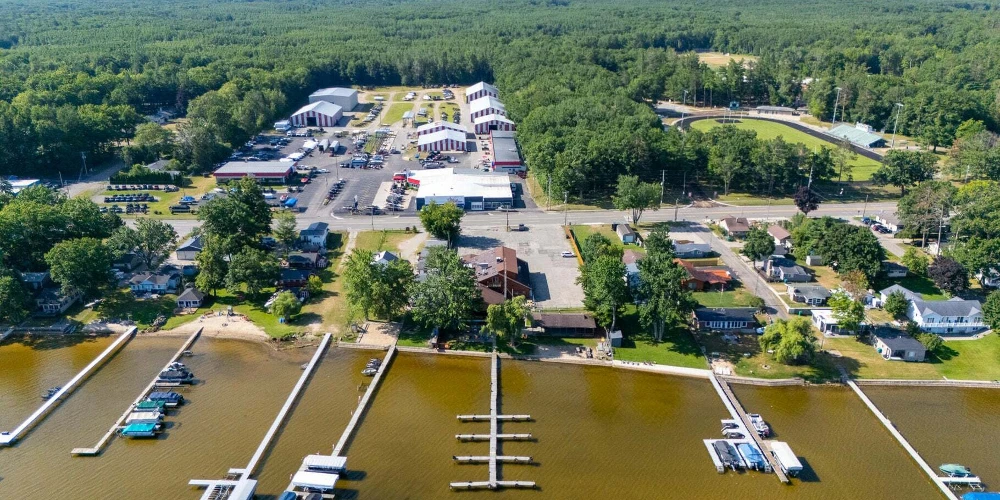 Iconic Limberlost Lounge & Restaurant on Houghton Lake