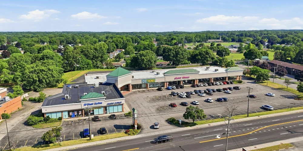 PLANET FITNESS PLAZA