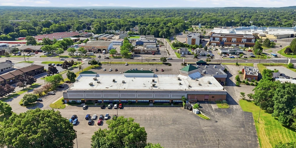 PLANET FITNESS PLAZA