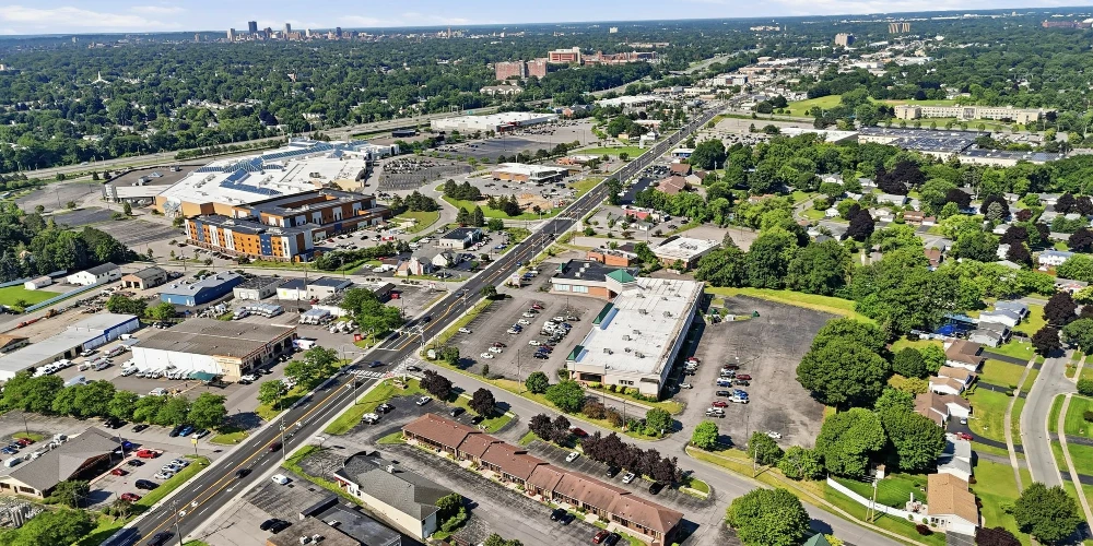 PLANET FITNESS PLAZA