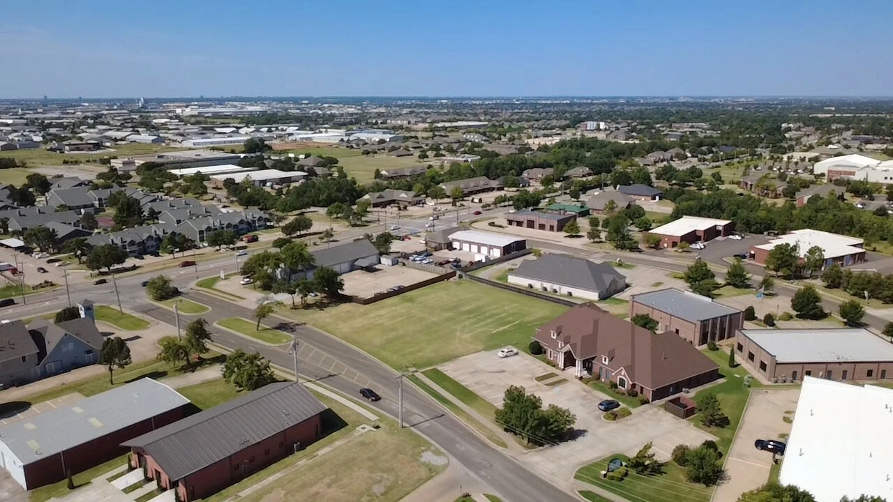 1425 S. Fretz Ave, Edmond, OK for sale