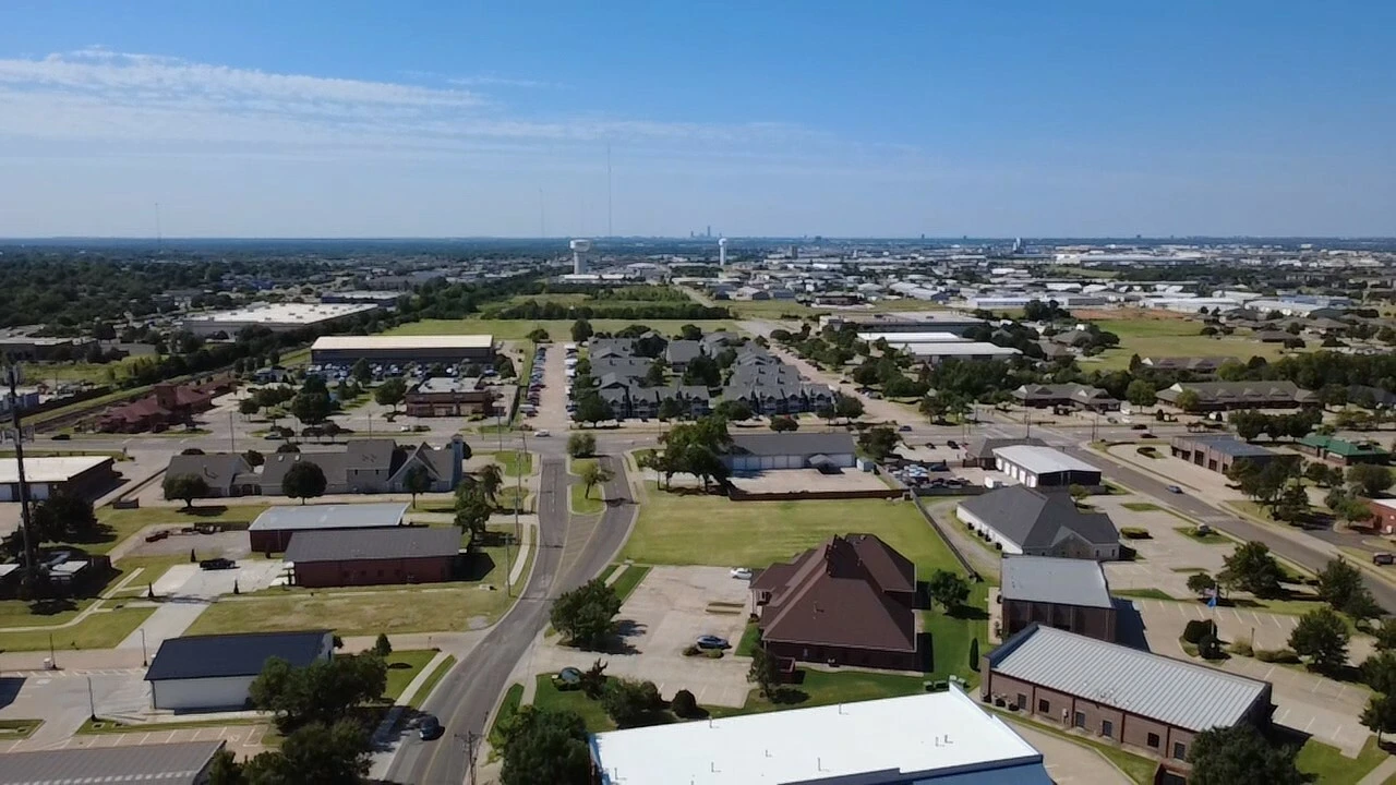1425 S. Fretz Ave, Edmond, OK for sale