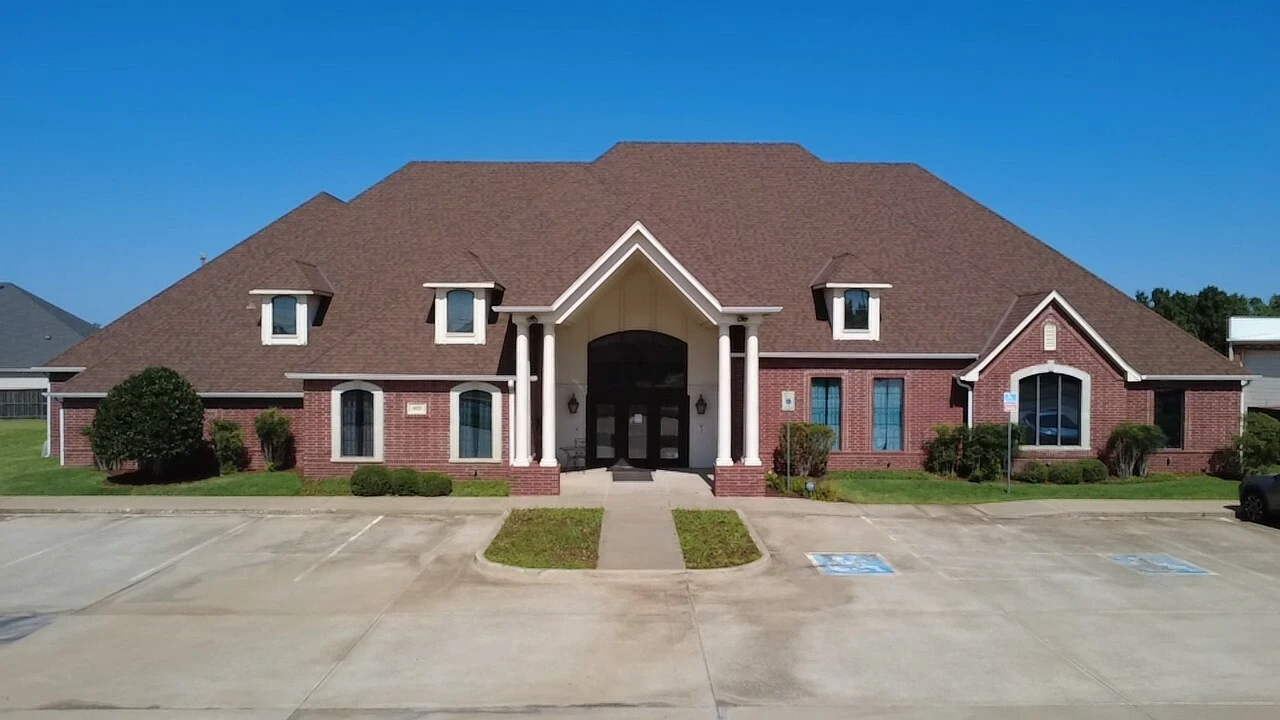 1425 S. Fretz Ave, Edmond, OK for sale