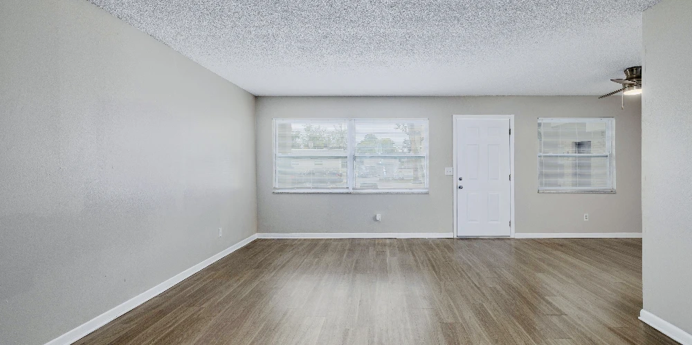  THE WILDWOOD APARTMENTS IN DOWNTOWN CLEARWATER (18-UNITS) FOR SALE!
