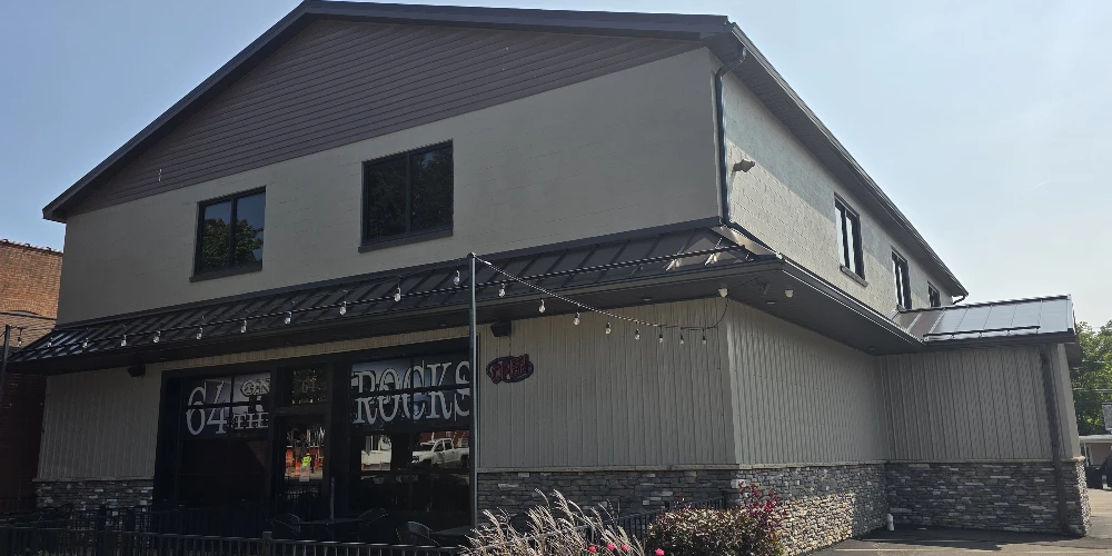 64 W Main St | Leased Restaurant & Bar Investment