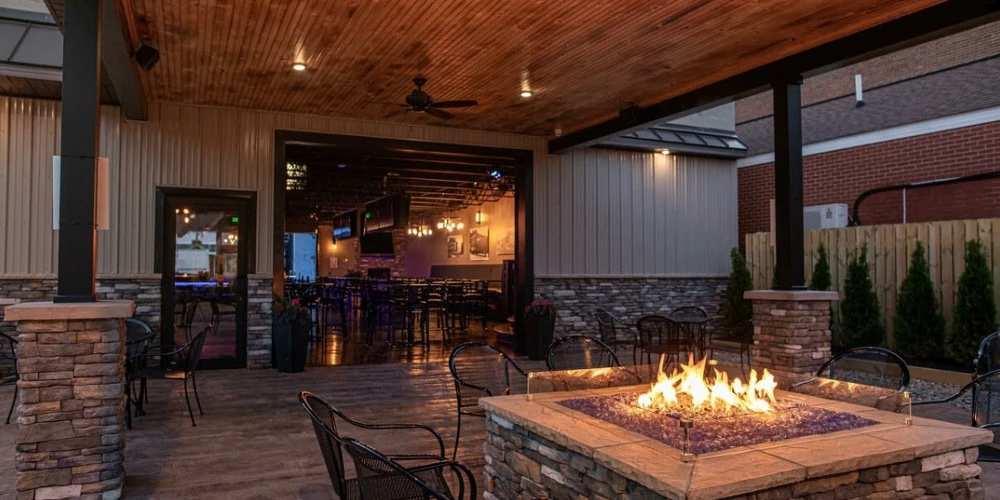 64 W Main St | Leased Restaurant & Bar Investment