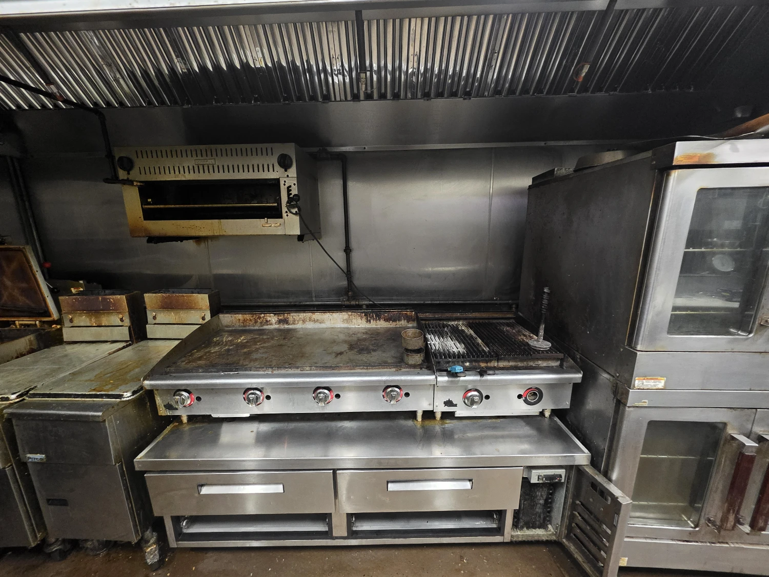 64 W Main St | Leased Restaurant & Bar Investment