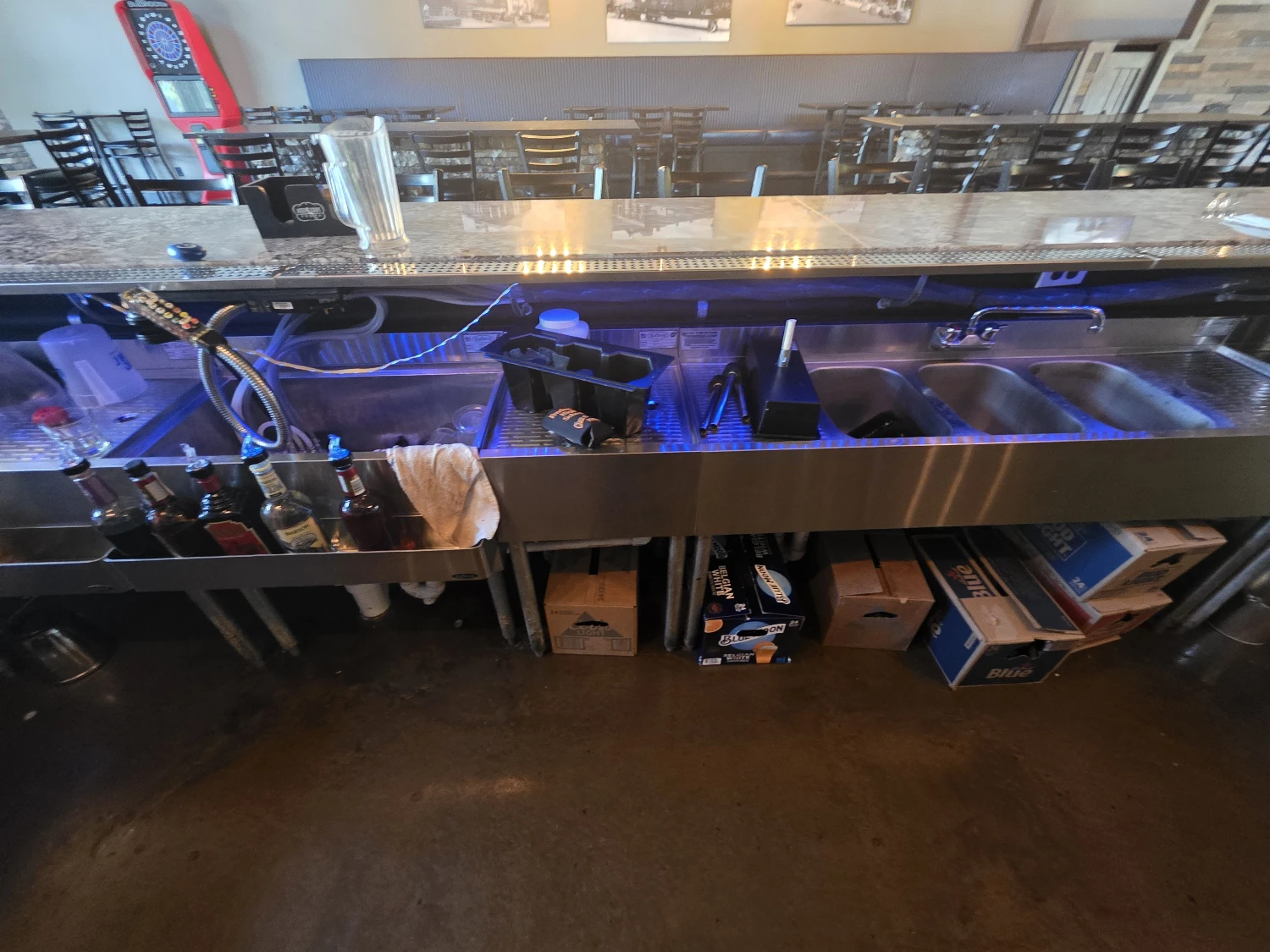64 W Main St | Leased Restaurant & Bar Investment