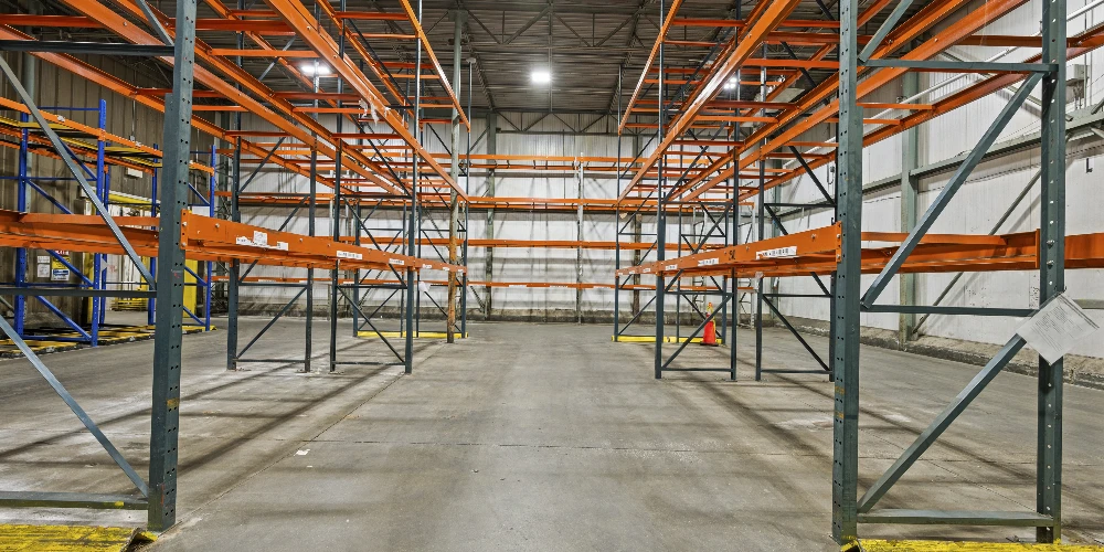 SALE LEASEBACK - 23,598sf Food Distribution Facility