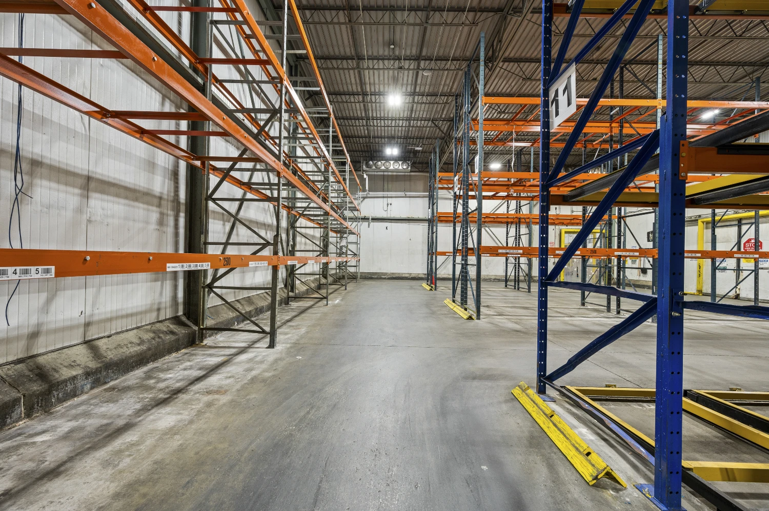 SALE LEASEBACK - 23,598sf Food Distribution Facility