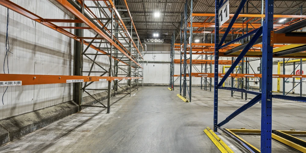 SALE LEASEBACK - 23,598sf Food Distribution Facility