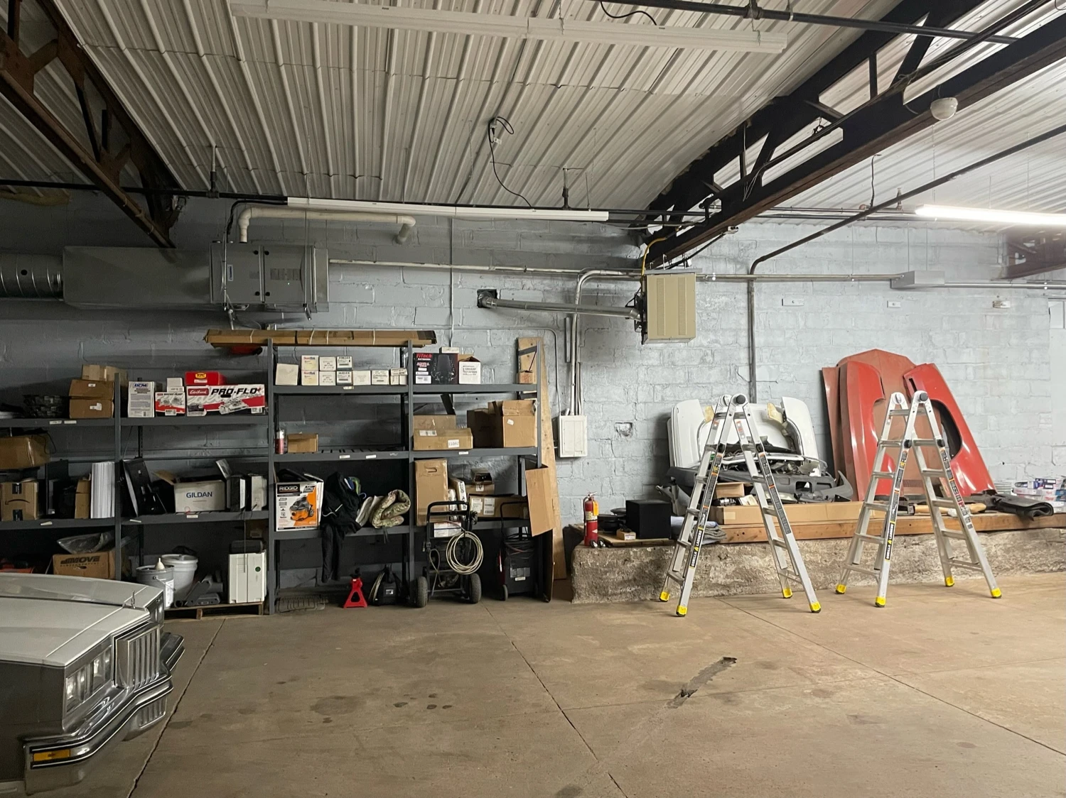 Flex Building For Sale