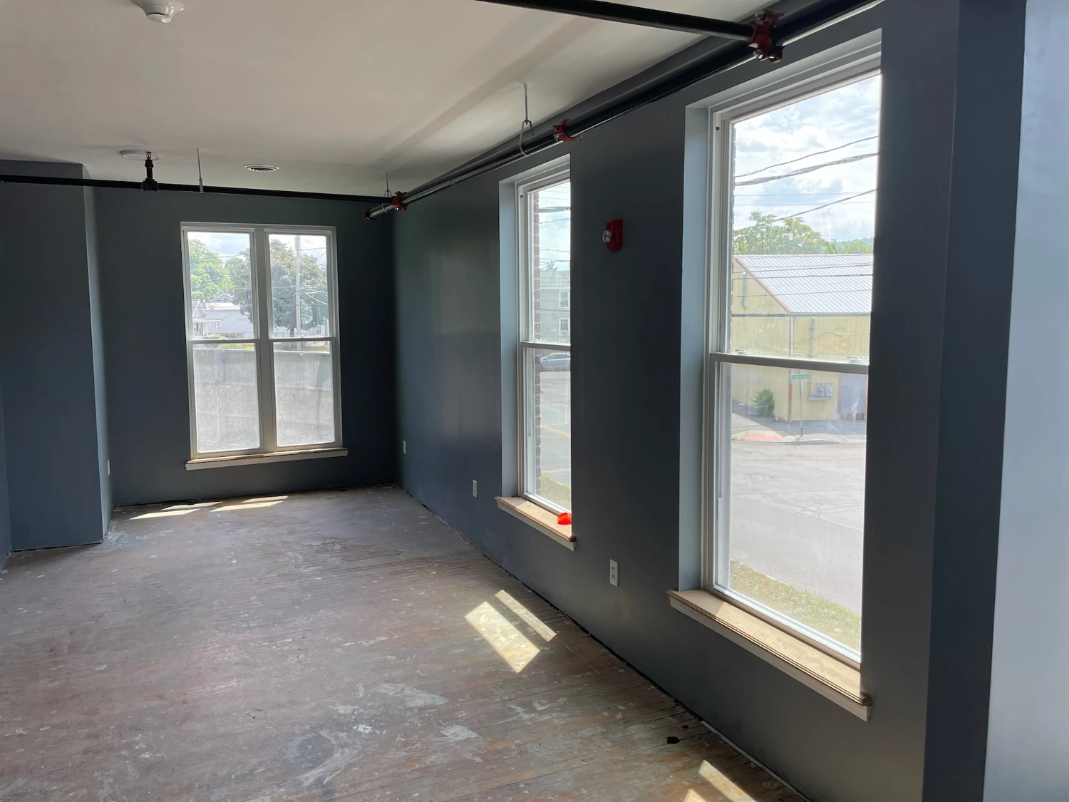 Flex Building For Sale