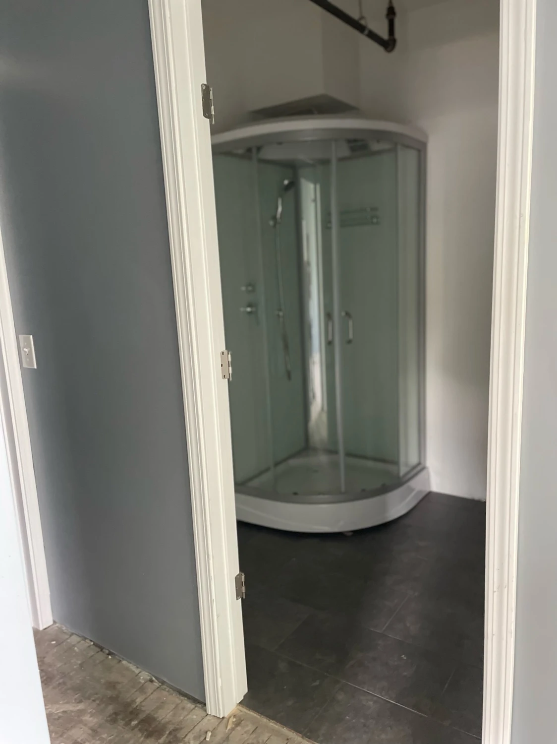 Flex Building For Sale