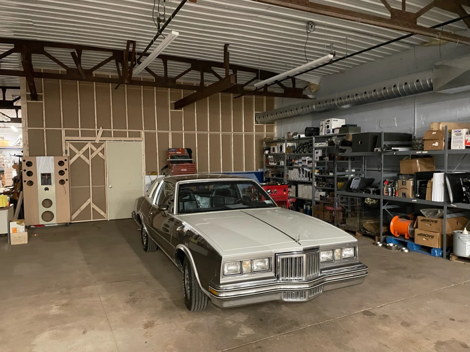 Flex Building For Sale