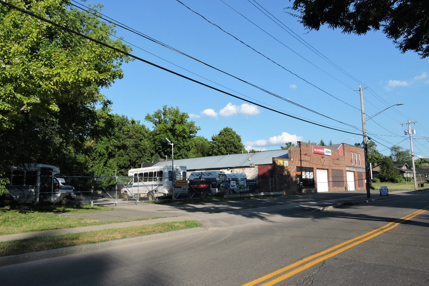 Flex Building For Sale