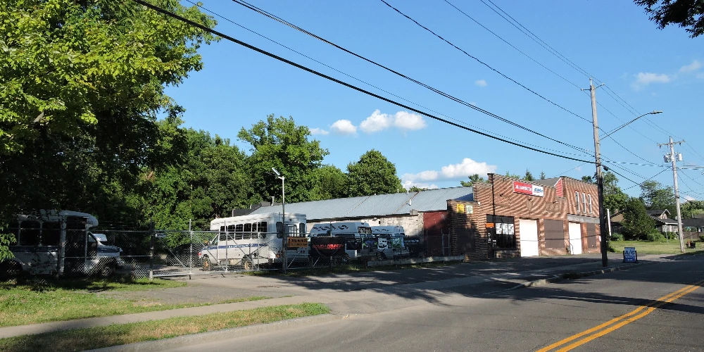 Flex Building For Sale