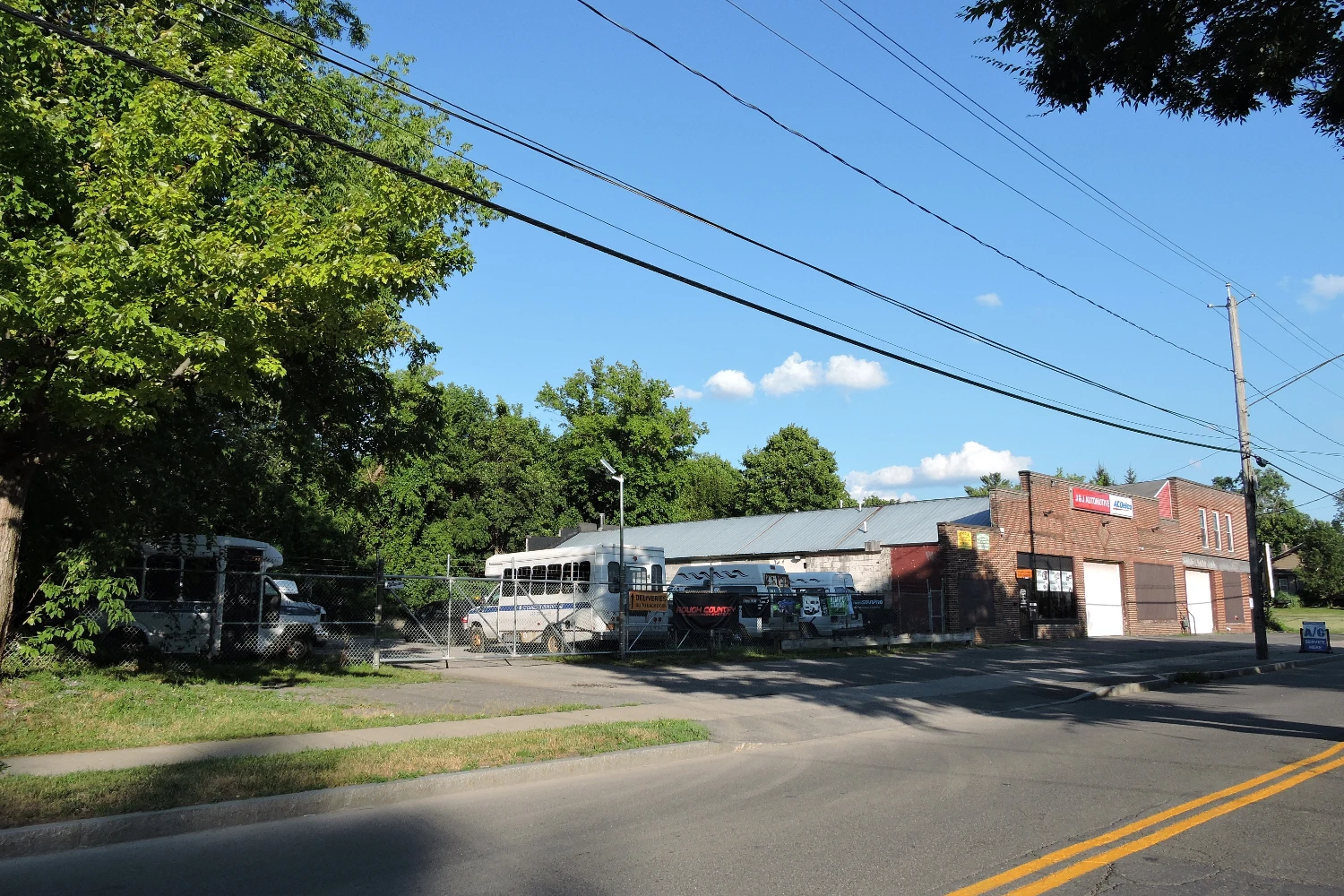 Flex Building For Sale