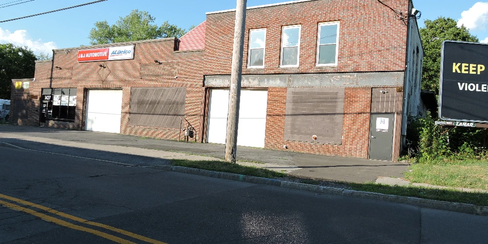 Flex Building For Sale