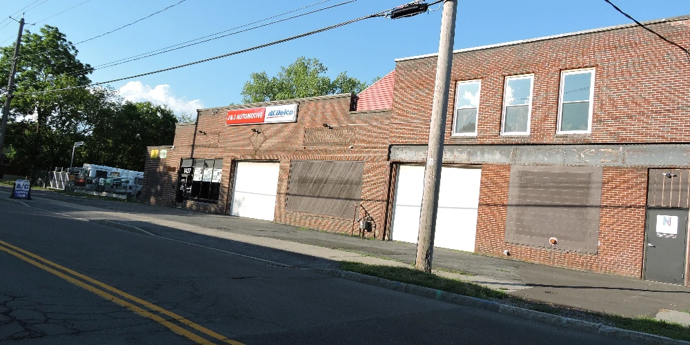 Flex Building For Sale