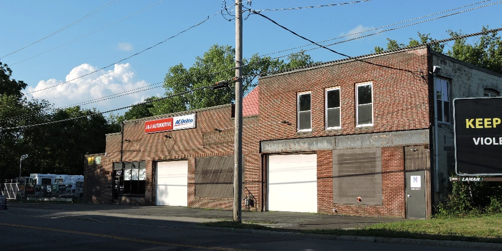 Flex Building For Sale