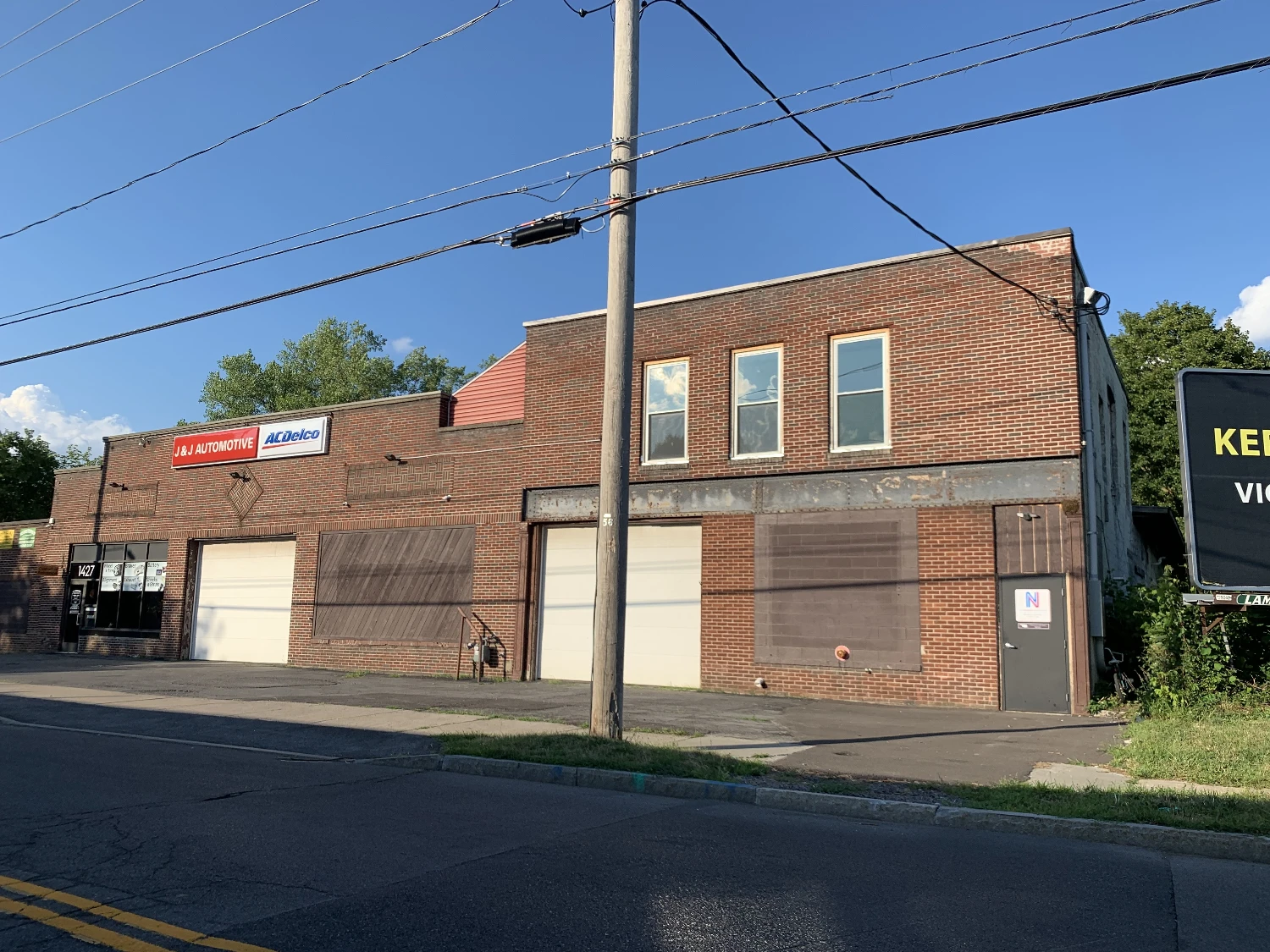 Flex Building For Sale