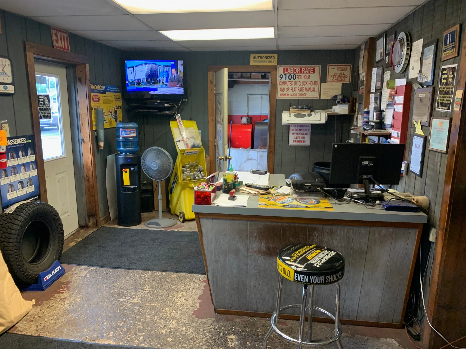 John's Service Center
